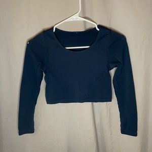 Lululemon Reveal Crop Top Long Sleeve